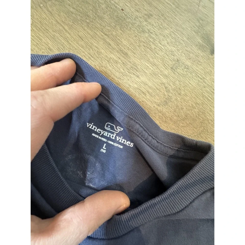 Vineyard‎ Vines Shirt Boys Large Blue Long Sleeve Pocket Whale Graphic